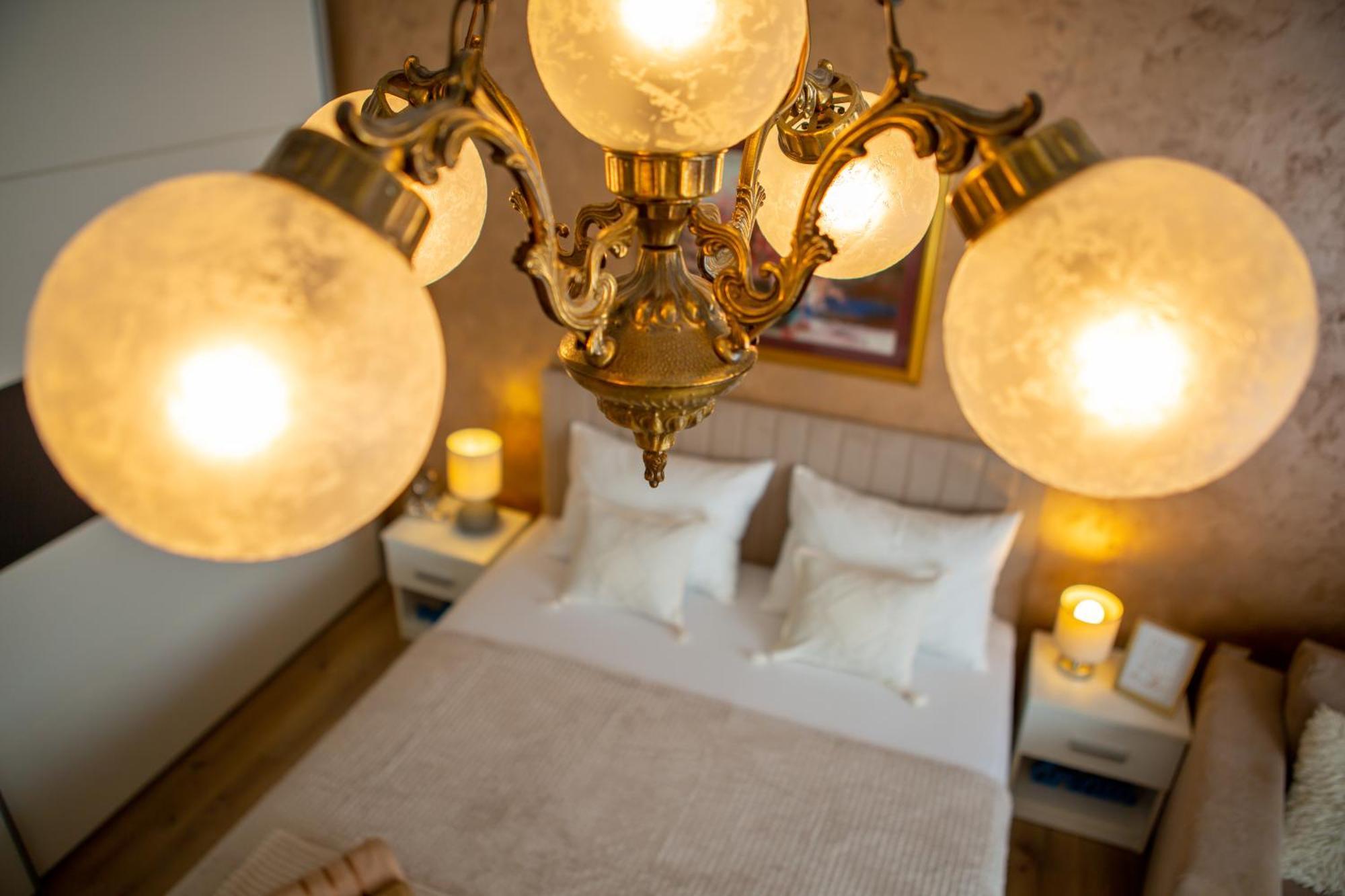 Apartman Hersek โมสตาร์ ภายนอก รูปภาพ
