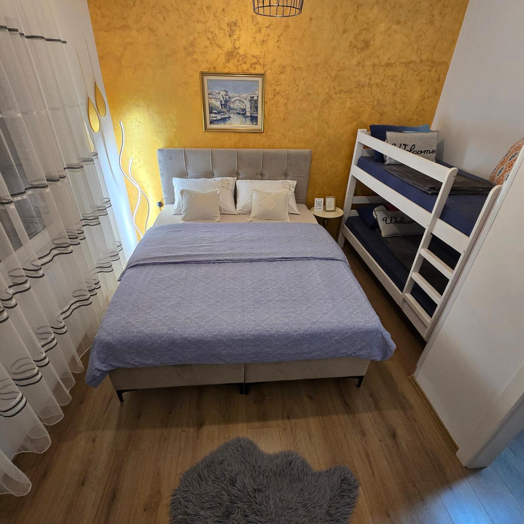 Apartman Hersek โมสตาร์ ภายนอก รูปภาพ