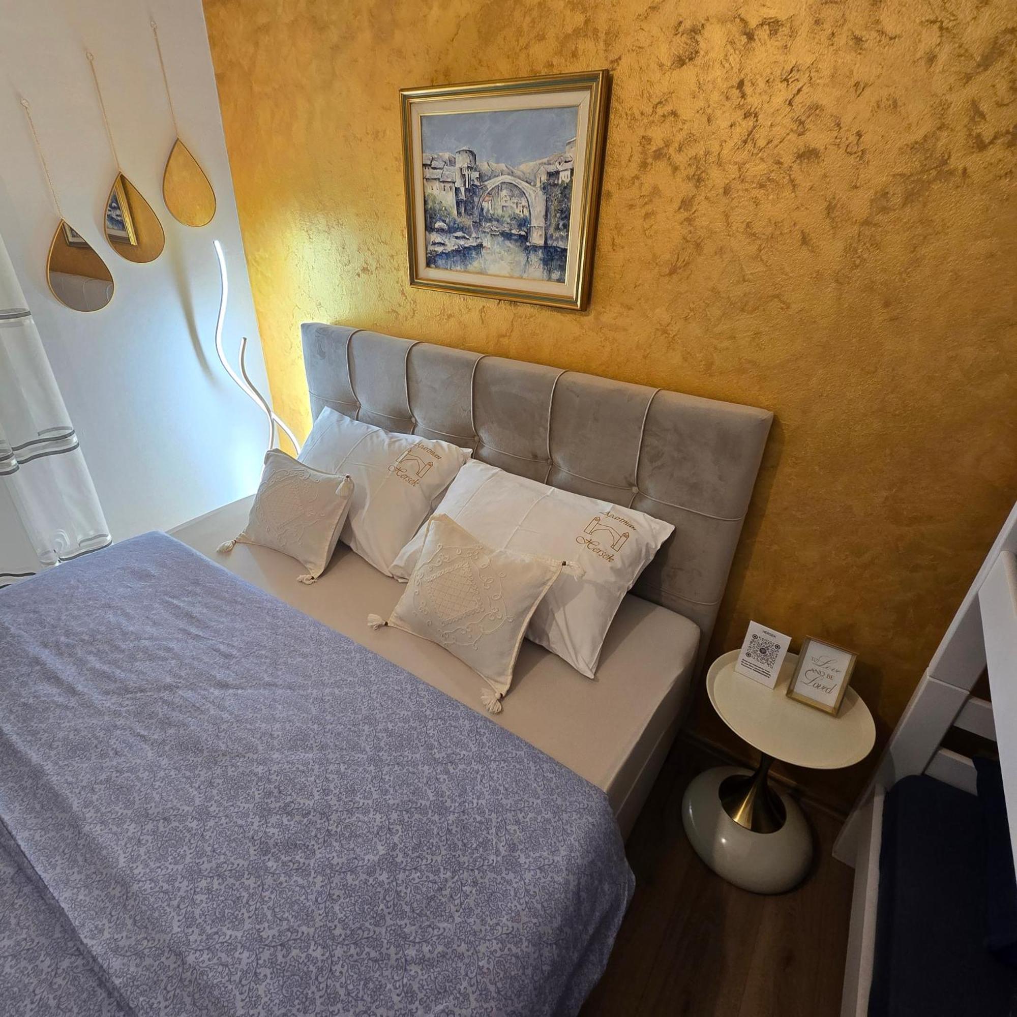 Apartman Hersek โมสตาร์ ภายนอก รูปภาพ