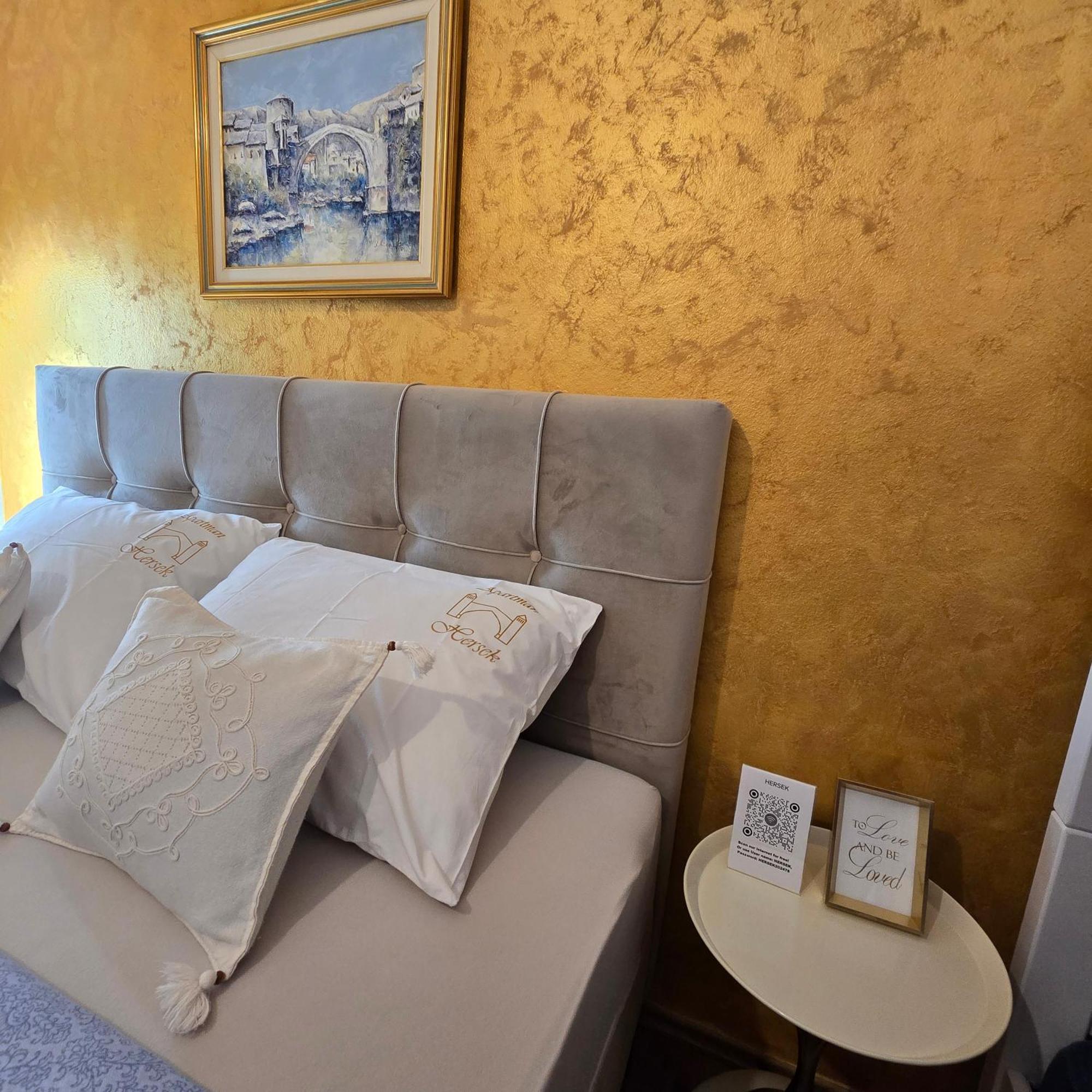 Apartman Hersek โมสตาร์ ภายนอก รูปภาพ