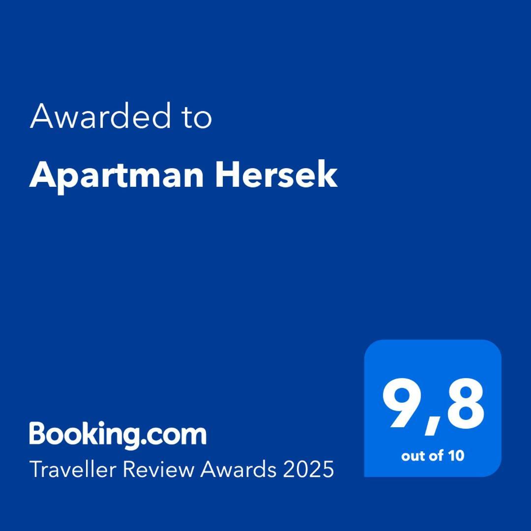 Apartman Hersek โมสตาร์ ภายนอก รูปภาพ